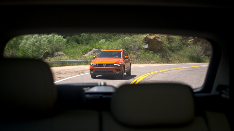 Illustration for article titled The 2018 Volkswagen Tiguan Is Sterile But Has A Third Row Because You Aren't